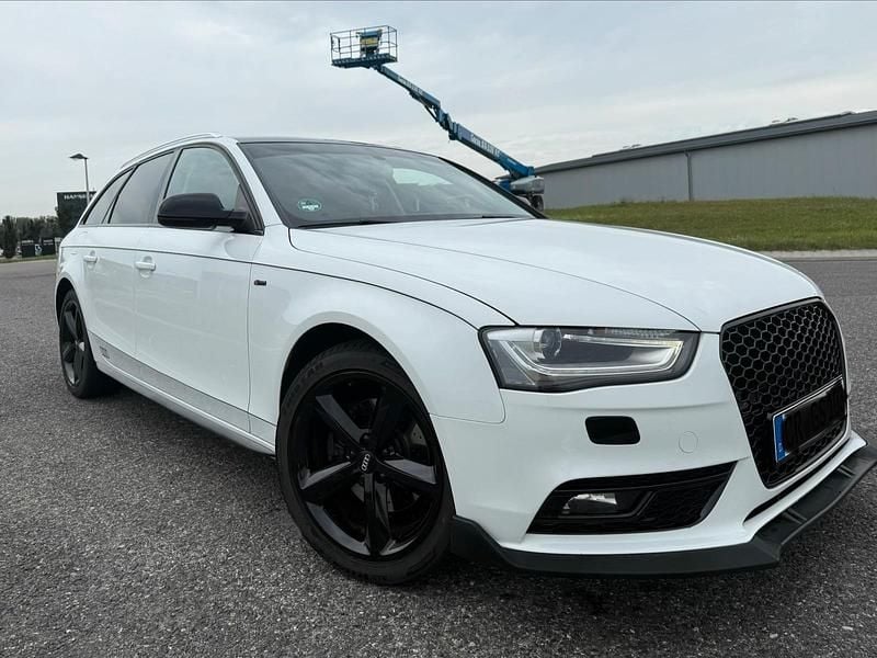 Second-hand Audi A4 Ambiente 143 CP (105 kW) 2015 Alb Break