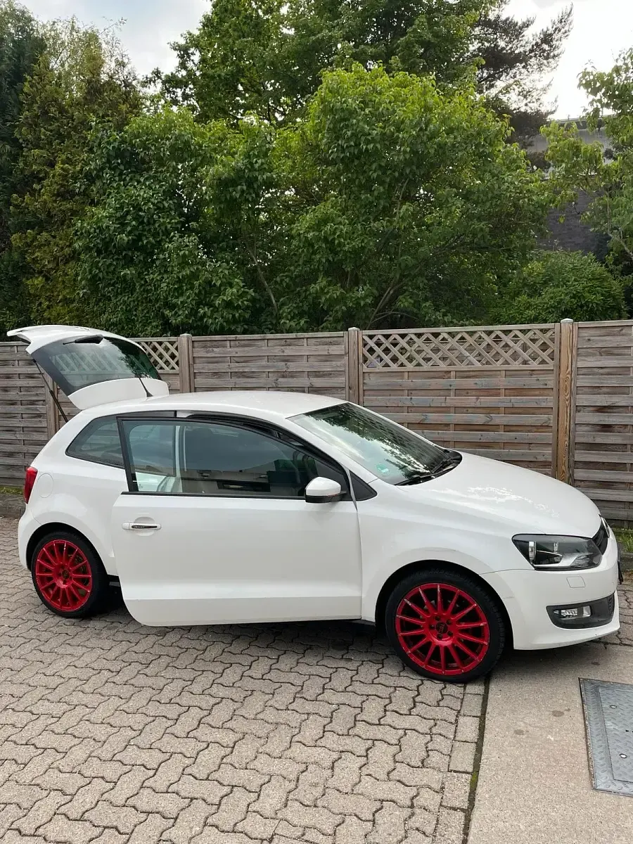 Gebraucht VW Polo 70 PS (51 kW) 2010 Weiß Kleinwagen