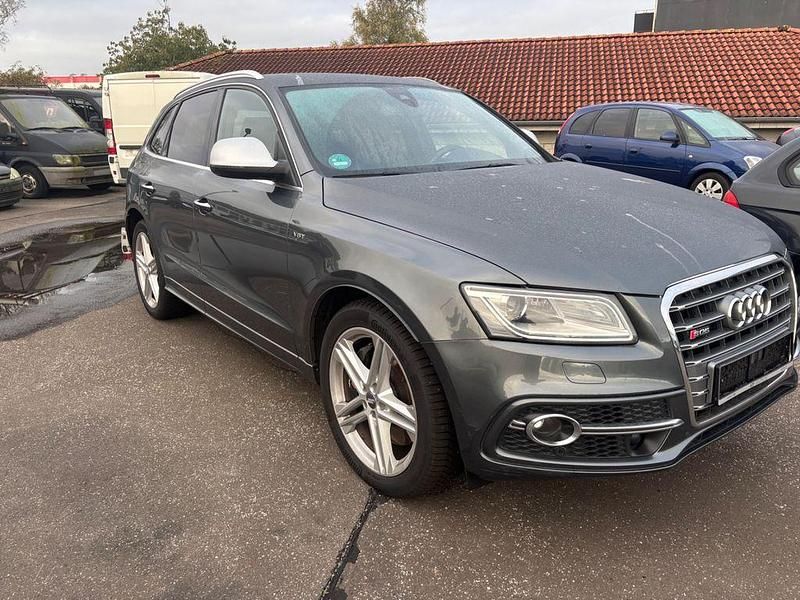 Grau Gebraucht 2014 Audi SQ5 Advanced SUV | 15.999 € (Guter Preis) - Bild 1/4