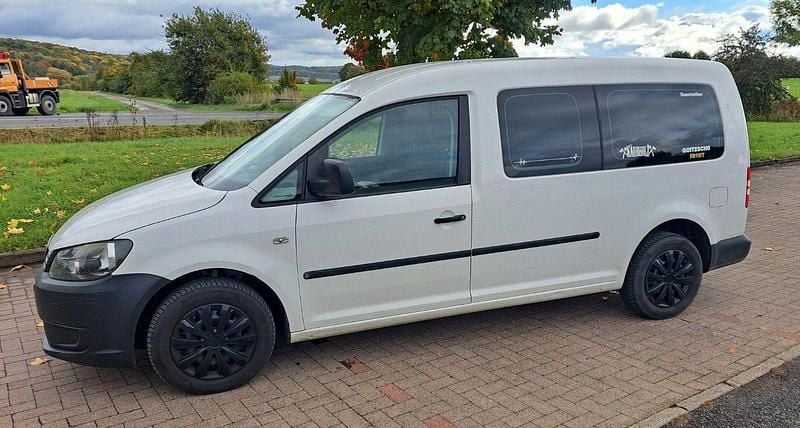Gebraucht VW Caddy Maxi 102 PS (75 kW) 2011 Weiß Van / Kleinbus