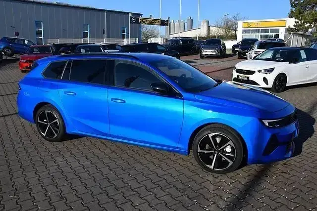 Używany Opel Astra 131 KM (96 kW) 2024 Niebieski Kombi