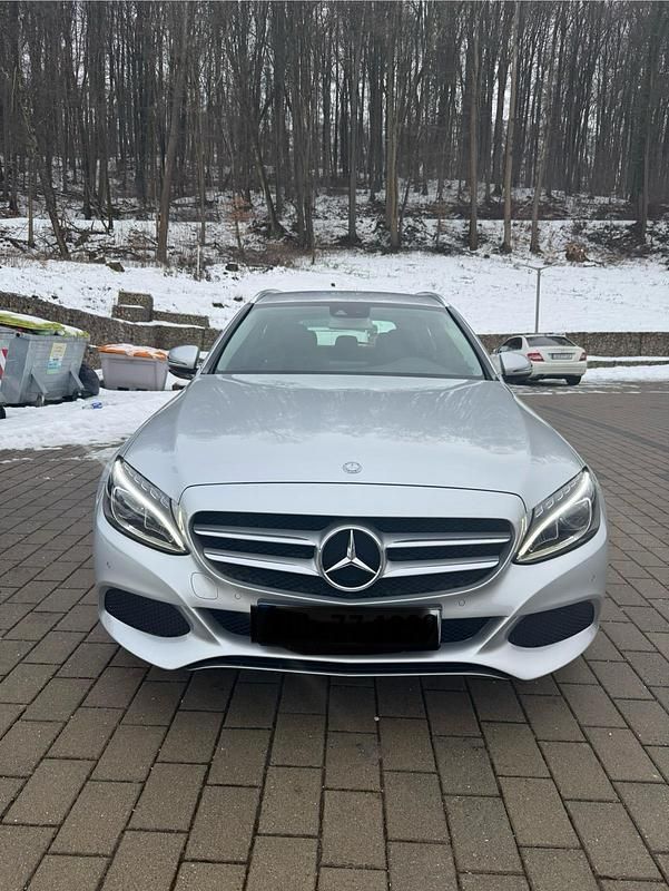 Gebraucht Mercedes C180 Avantgarde 156 PS (114 kW) 2017 Silber Kombi