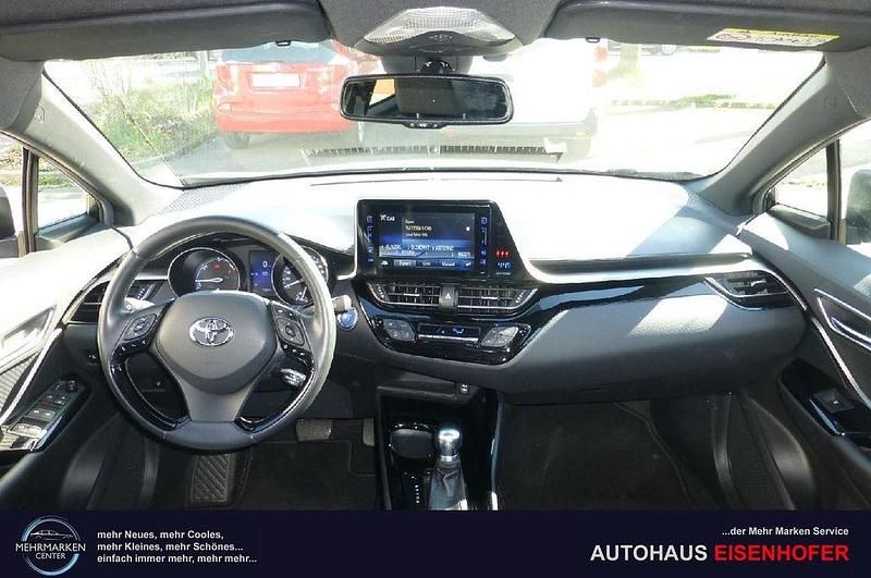 Gebraucht Toyota C-HR Team 122 PS (89 kW) 2017 Metal stream metallic SUV