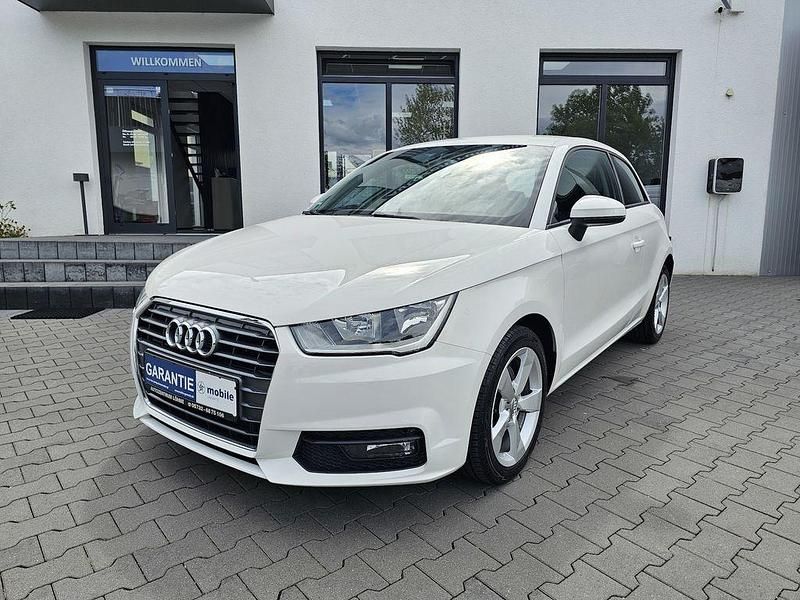 Weiß Gebraucht 2017 Audi A1 Sport Kleinwagen | 13.790 € (Teuer) - Bild 1/4