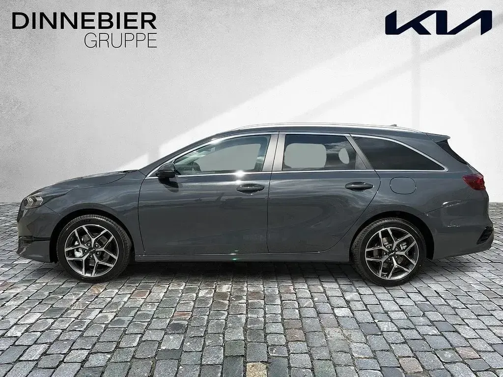Neu Kia Ceed Sportswagon 140 PS (102 kW) 2025 Pentametal grau metallic Kombi