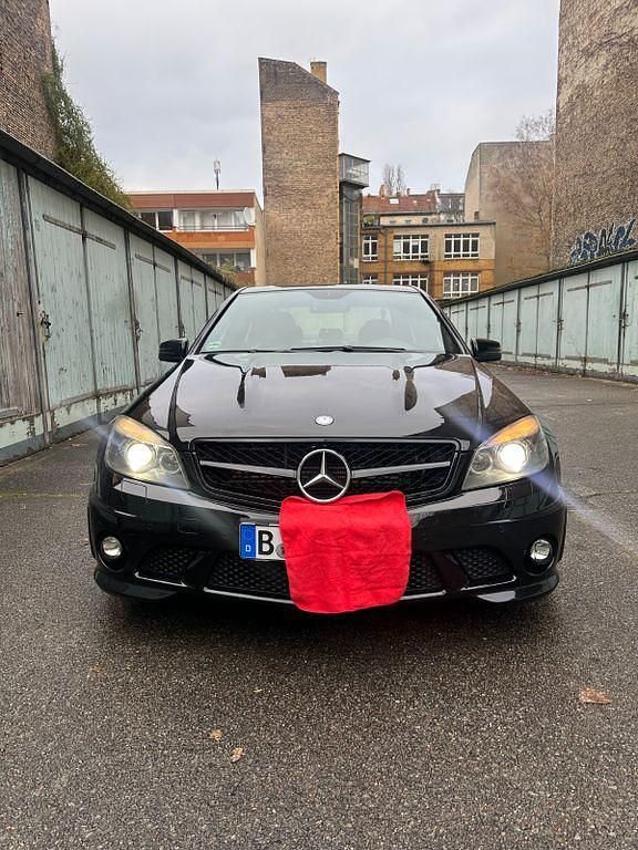 Gebraucht Mercedes C63 AMG AMG 457 PS (336 kW) 2010 Schwarz Limousine