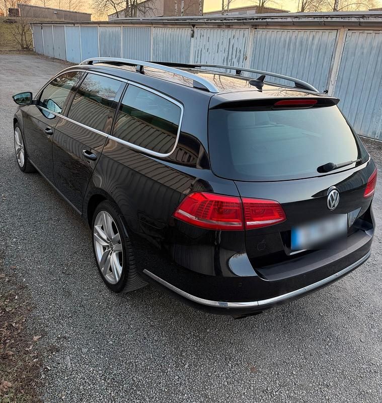 Gebraucht VW Passat Highline 211 PS (155 kW) 2011 Kombi