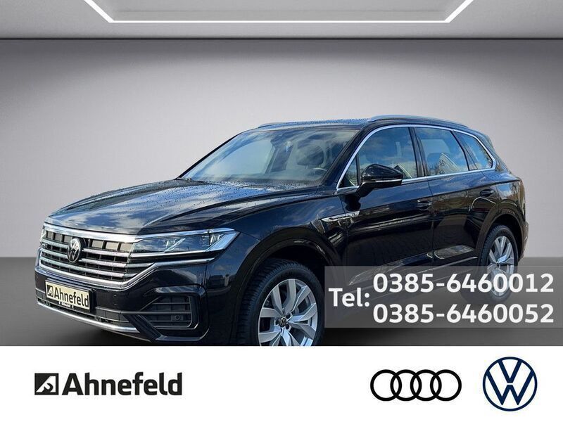 Schwarz metallic Gebraucht 2021 VW Touareg R-line SUV | 46.999 € (Guter Preis) - Bild 1/4