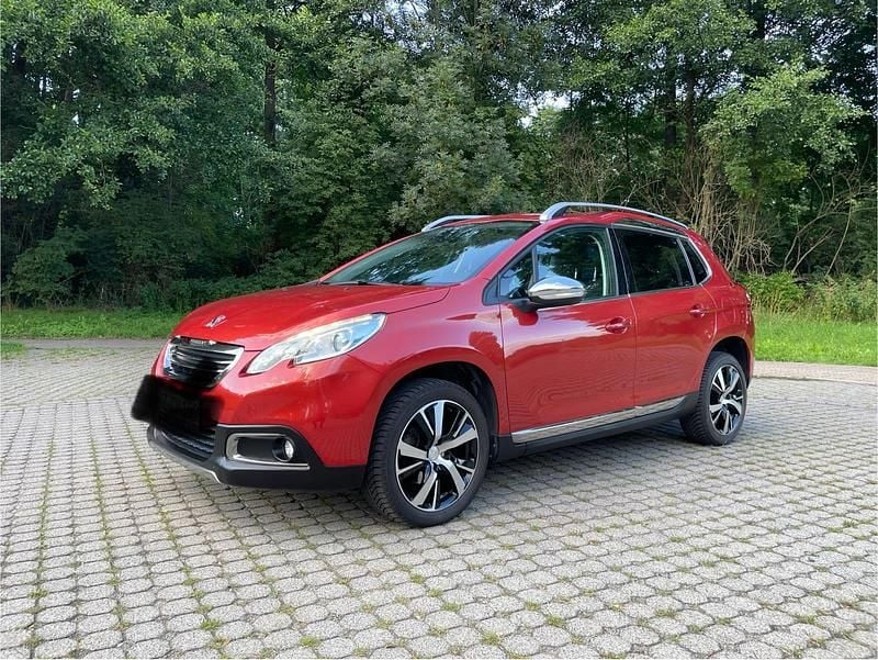 Rot Gebraucht 2015 Peugeot 2008 SUV | 7.900 € - Bild 1/4