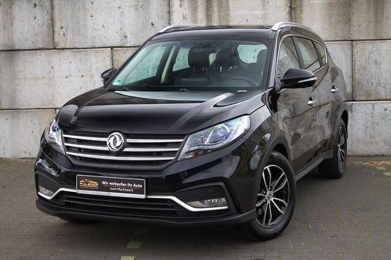Schwarz Gebraucht 2019 DFSK Glory 580 SUV | 12.499 € - Bild 1/4