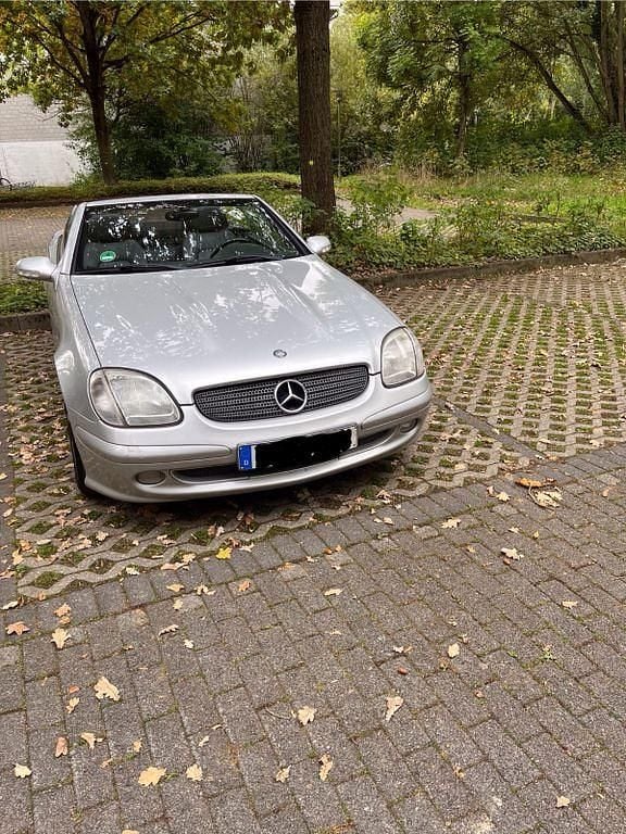 Silber Gebraucht 2001 Mercedes SLK200 Cabrio | 4.450 € (Fairer Preis) - Bild 1/4