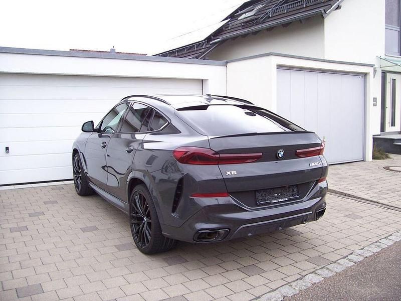 Gebraucht BMW X6 M50 Performance 530 PS (389 kW) 2022 Grau SUV