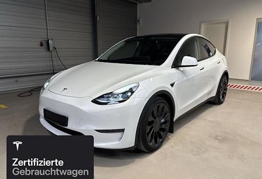 Weiß Gebraucht 2022 Tesla Model Y Performance SUV | 41.600 € (Etwas zu teuer) - Bild 1/4
