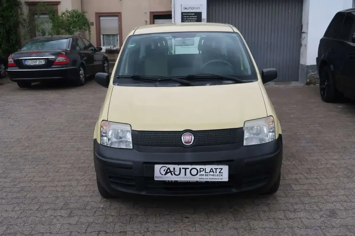 Używany Fiat Panda Active 54 KM (39 kW) 2009 Żółty Hatchback