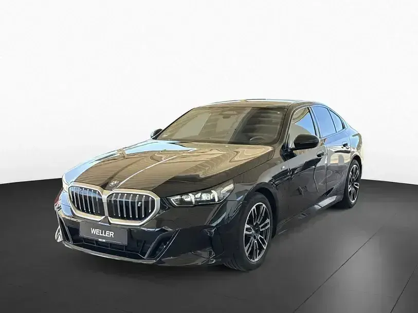 Gebraucht BMW i5 Comfort Edition 250 kW (340 PS) 2024 Black sapphire (schwarz) Limousine