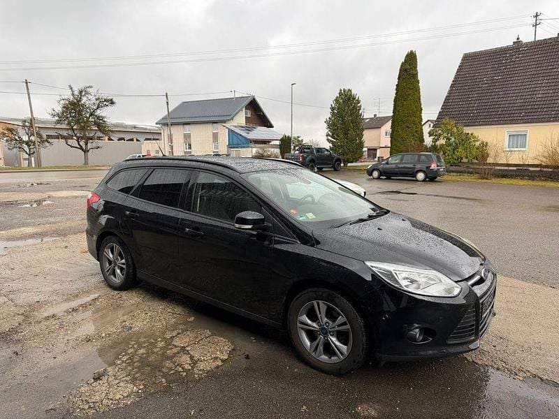 Gebraucht Ford Focus SYNC Edition 125 PS (91 kW) 2014 Limousine