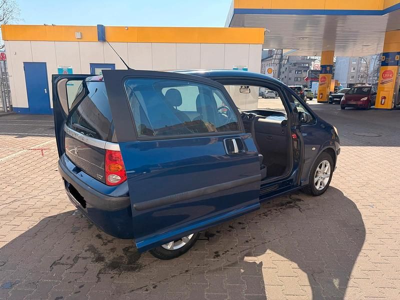 Gebraucht Peugeot 1007 109 PS (80 kW) 2006 Blau Van / Kleinbus