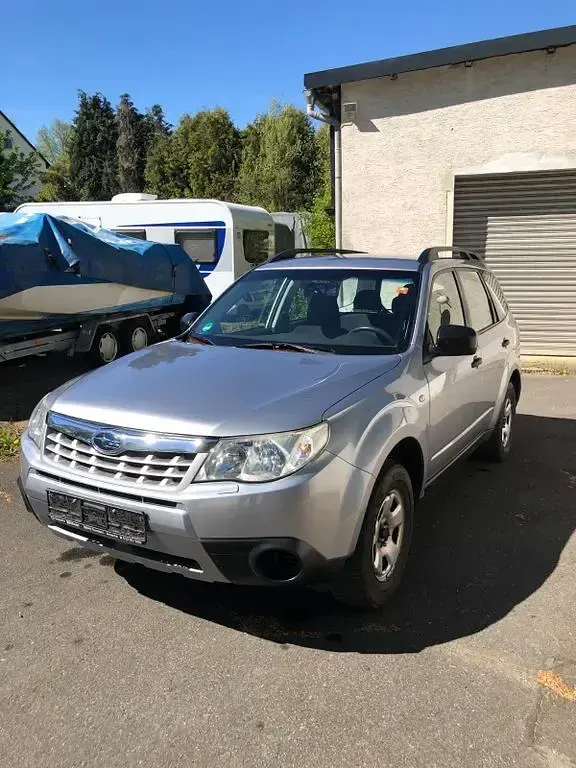 Second-hand Subaru Forester 150 CP (110 kW) 2012 Argintiu SUV
