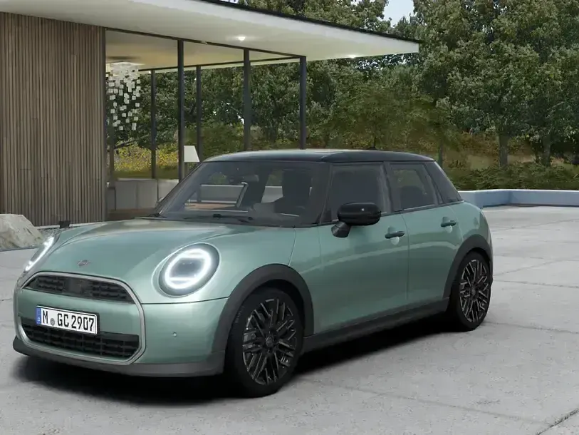 Usata Mini Cooper 114 kW (156 CV) 2025 Verde Utilitaria