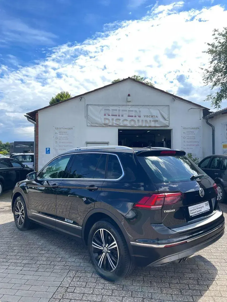 Gebraucht VW Tiguan 150 PS (110 kW) 2017 Schwarz SUV