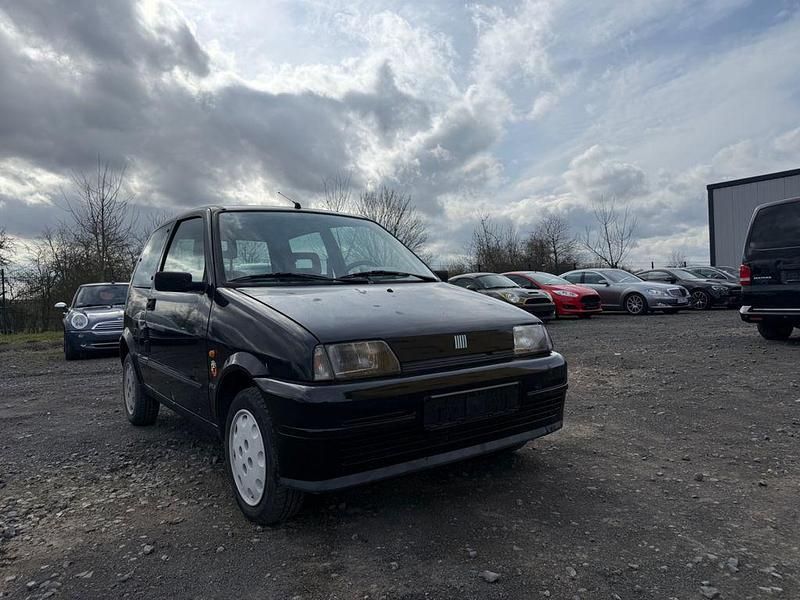 Gebraucht Fiat Cinquecento 39 PS (28 kW) 1996 Schwarz Kleinwagen