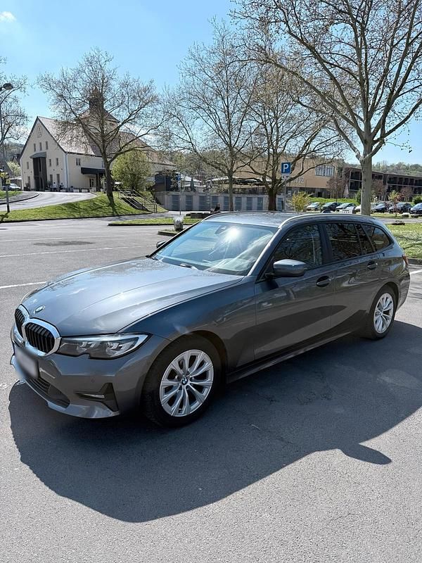 Second-hand BMW 320 192 CP (141 kW) 2020 Gri Break