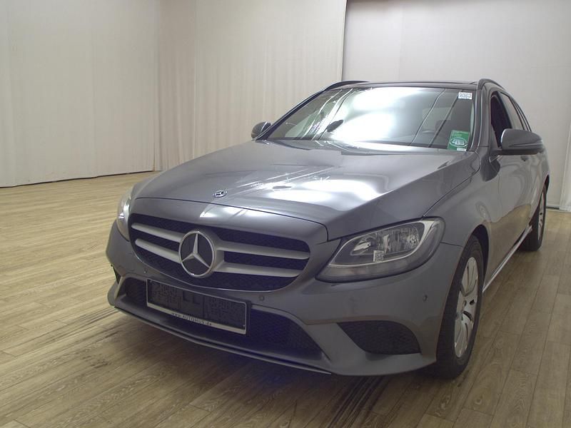 Gebraucht Mercedes C220 194 PS (142 kW) 2020 Grau Kombi