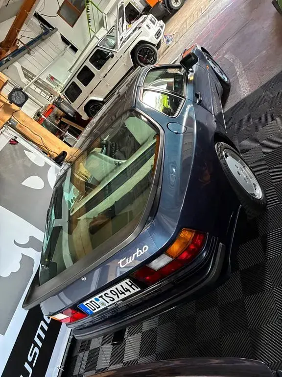 Gebraucht Porsche 944 Turbo 220 PS (161 kW) 1988 Blau Coupé
