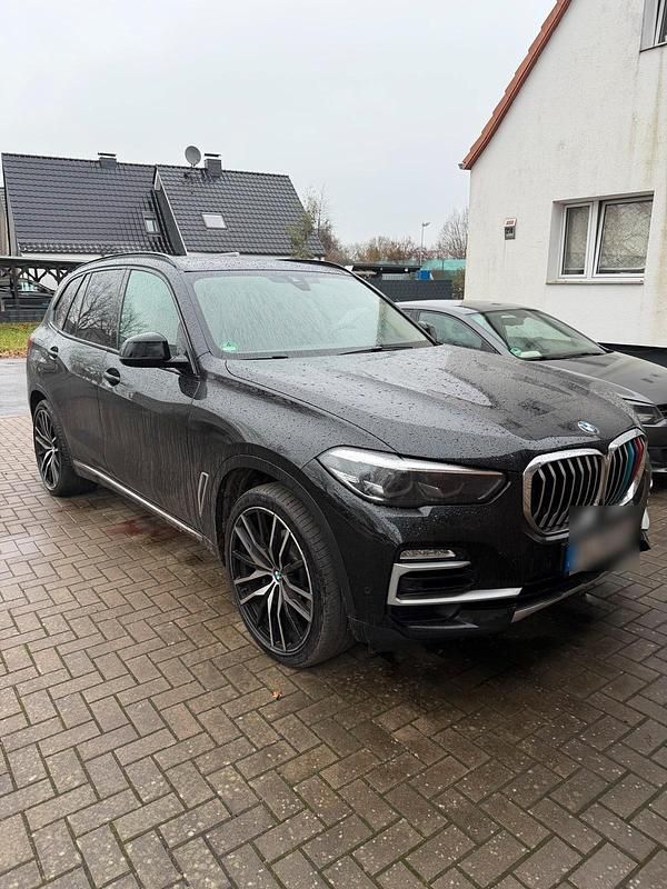 Schwarz Gebraucht 2019 BMW X5 SUV | 38.800 € (Superpreis) - Bild 1/4