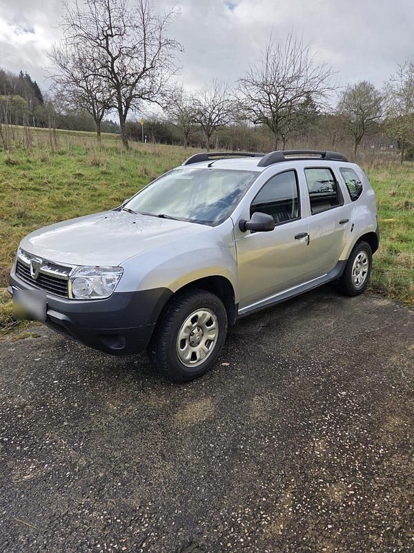 Gebraucht Dacia Duster 104 PS (76 kW) 2012 Silber SUV