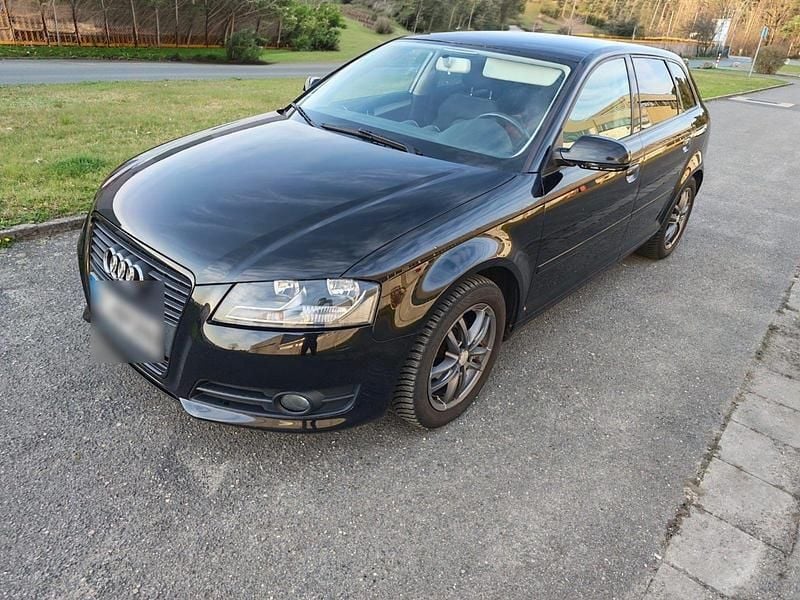 Usata Audi A3 105 CV (77 kW) 2010 Nero Utilitaria