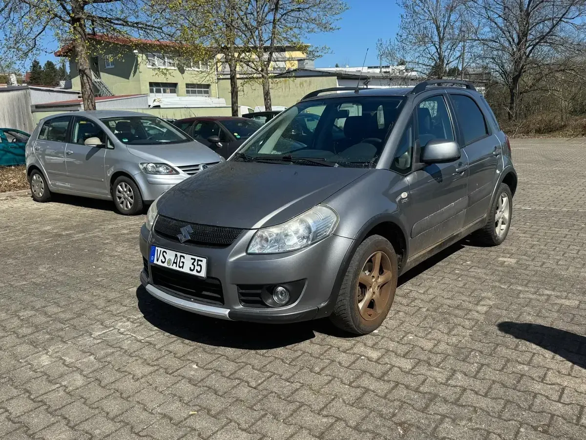 Gebraucht Suzuki SX4 120 PS (88 kW) 2008 Grau SUV