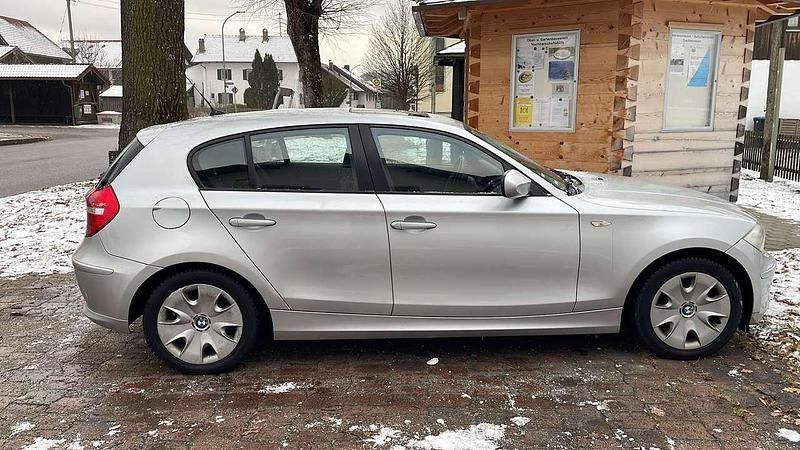 Gebraucht BMW 116 122 PS (89 kW) 2010 Kleinwagen