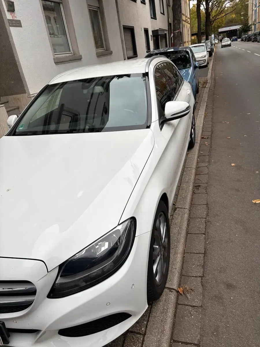Gebraucht Mercedes C180 117 PS (86 kW) 2017 Weiß Kombi