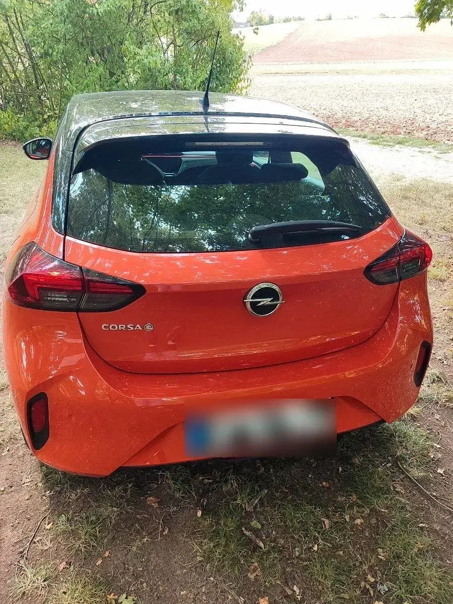 Gebraucht Opel Corsa-e Edition 100 kW (136 PS) 2021 Orange Kleinwagen