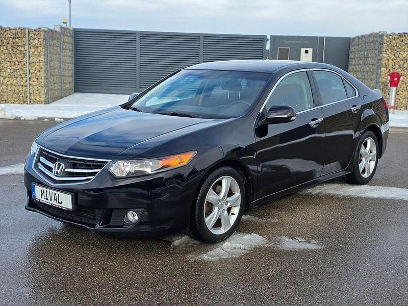 Gebraucht Honda Accord 156 PS (114 kW) 2011 Schwarz Limousine