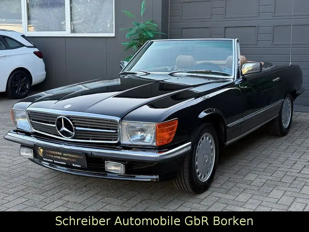 Gebraucht Mercedes SL450 218 PS (160 kW) 1980 Schwarz Cabrio
