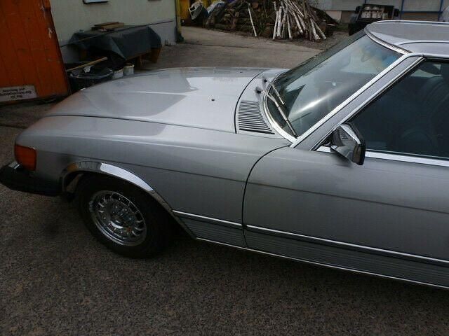 Gebraucht Mercedes SL380 1982 Silber metallic Cabrio