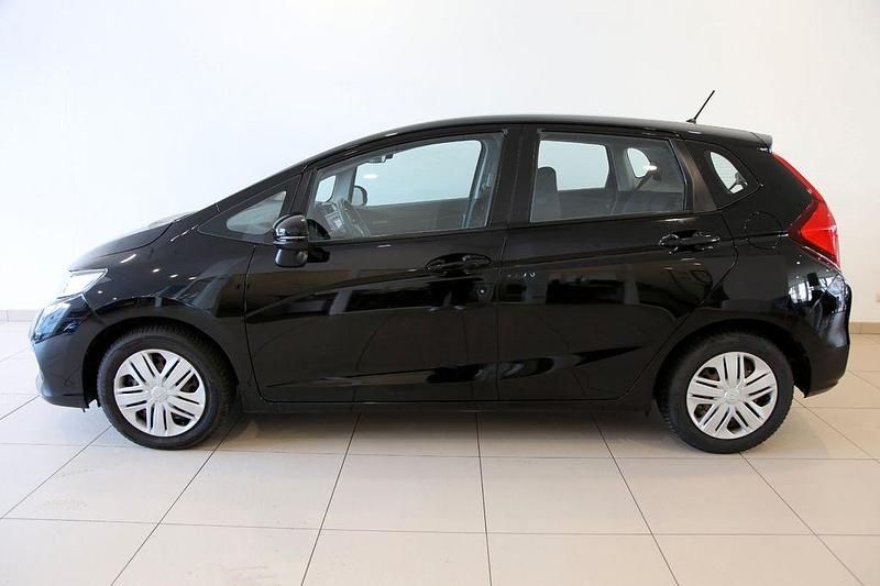 Gebraucht Honda Jazz Trend 102 PS (75 kW) 2018 Schwarz Kleinwagen