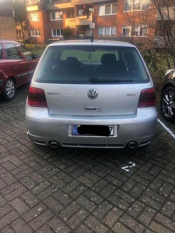 Silber Gebraucht 2000 VW Golf IV Coupé | 1.500 € (Fairer Preis) - Bild 1/4