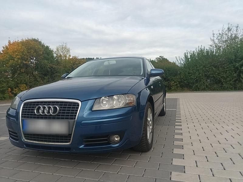 Second-hand Audi A3 102 CP (75 kW) 2006 Albastru Hatchback