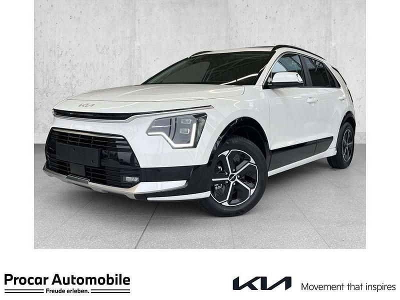 Weiß Neu 2025 Kia Niro Spirit SUV | 35.390 € (Fairer Preis) - Bild 1/4