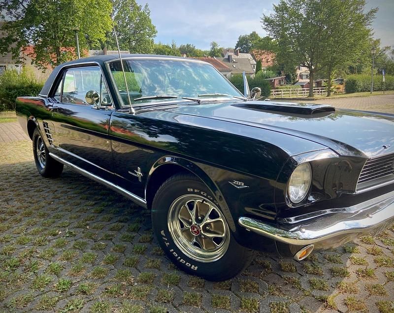 Gebraucht Ford Mustang 240 PS (176 kW) 1966 Schwarz Coupé