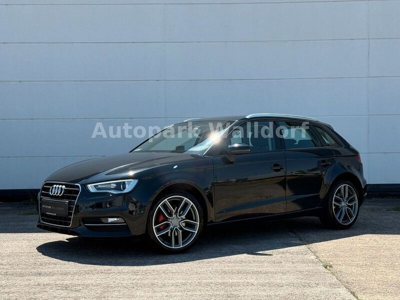Schwarz Gebraucht 2013 Audi A3 Sportback Attraction Limousine | 13.290 € (Fairer Preis) - Bild 1/4