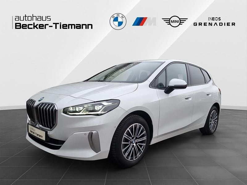 Andere Gebraucht 2023 BMW 218 Active Tourer Luxury Line Van / Kleinbus | 29.998 € (Fairer Preis) - Bild 1/4
