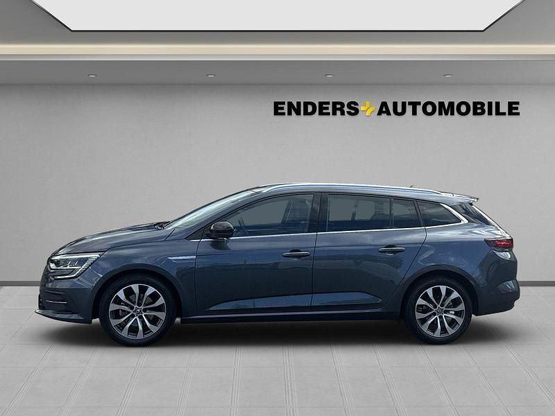 Grau Gebraucht 2024 Renault Mégane GrandTour Techno Kombi | 26.980 € (Teuer) - Bild 1/4