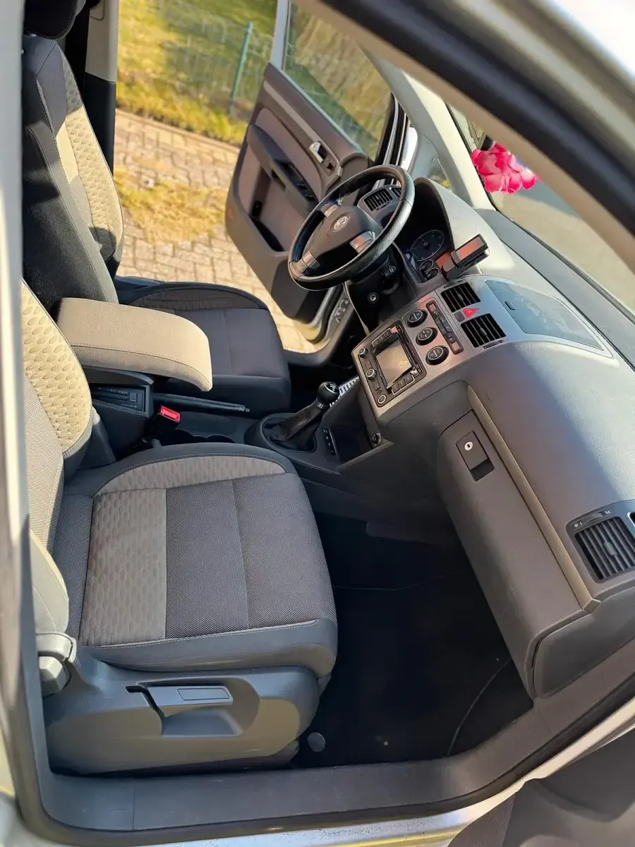 Gebraucht VW Touran Cross 170 PS (125 kW) 2008 Silber Van / Kleinbus