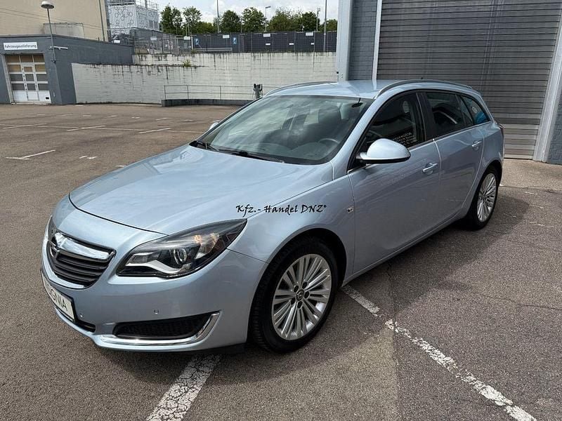 Diamant blau (m2) Gebraucht 2016 Opel Insignia Kombi | 9.750 € (Fairer Preis) - Bild 1/4