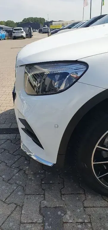 Gebraucht Mercedes GLC300 Sport 245 PS (180 kW) 2019 Weiß SUV
