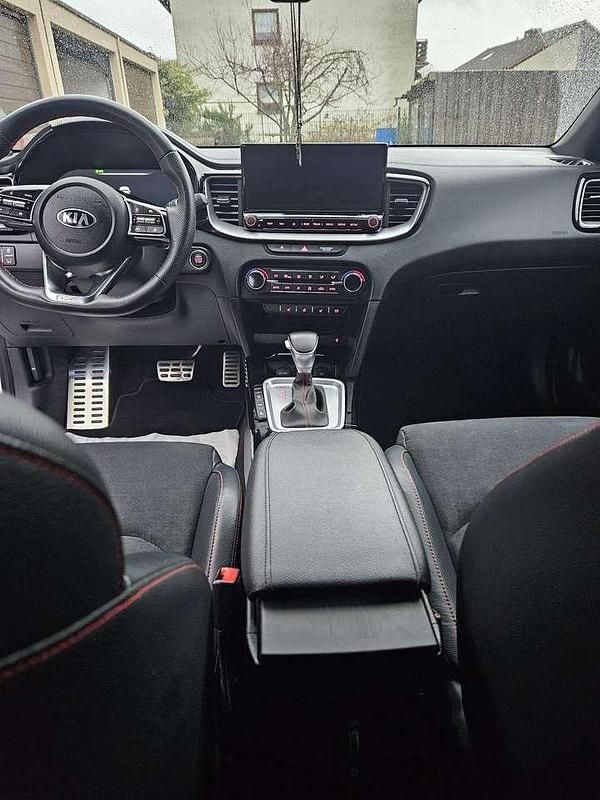 Gebraucht Kia ProCeed GT 204 PS (150 kW) 2021 Kleinwagen